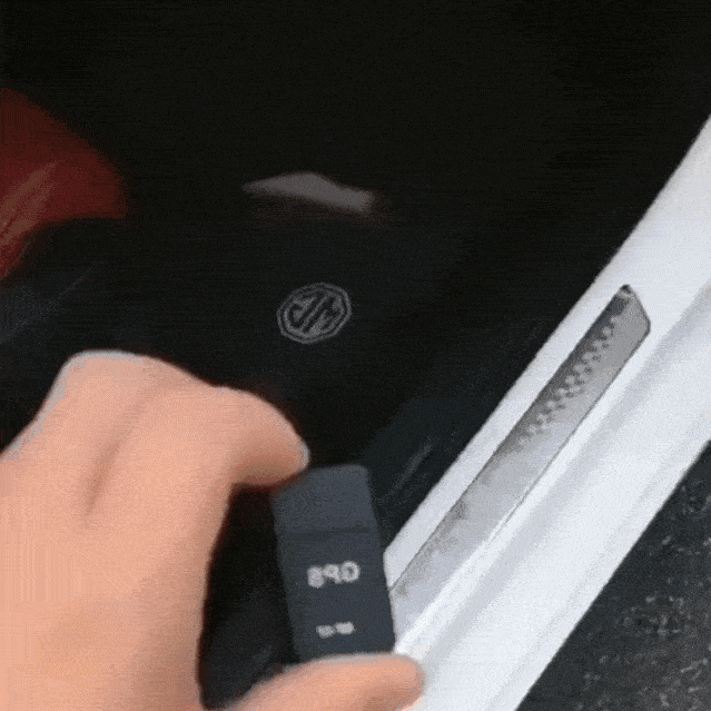 MINI GPS INTELIGENTE + ALTAVOZ