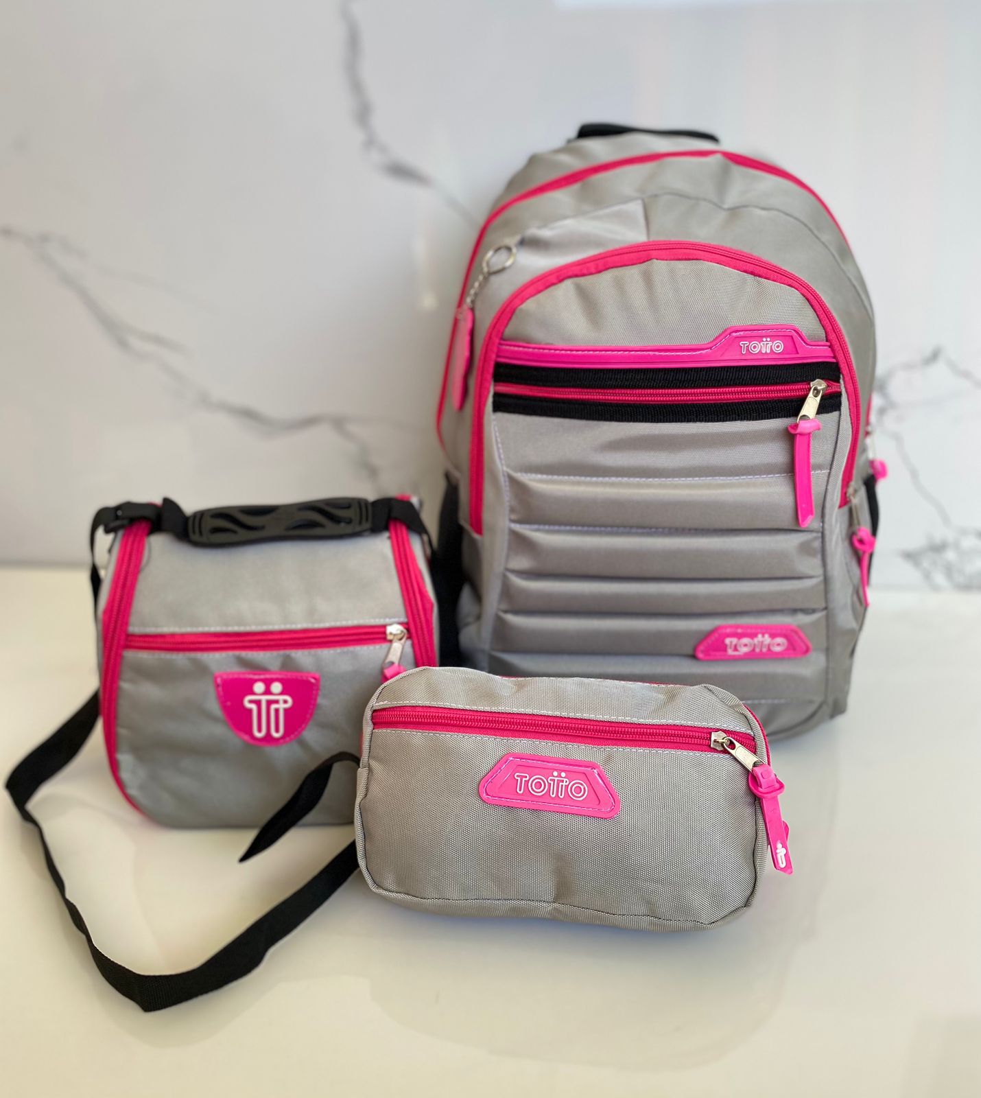 Combo TOTTO - Morral, cartuchera y lonchera😲🚨