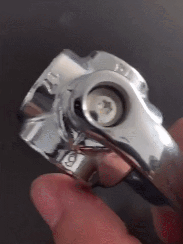 LLAVE MULTIUSOS 48 EN 1 UNIVERSAL