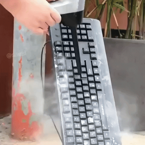 MINI ASPIRADORA PORTATIL 4 EN 1